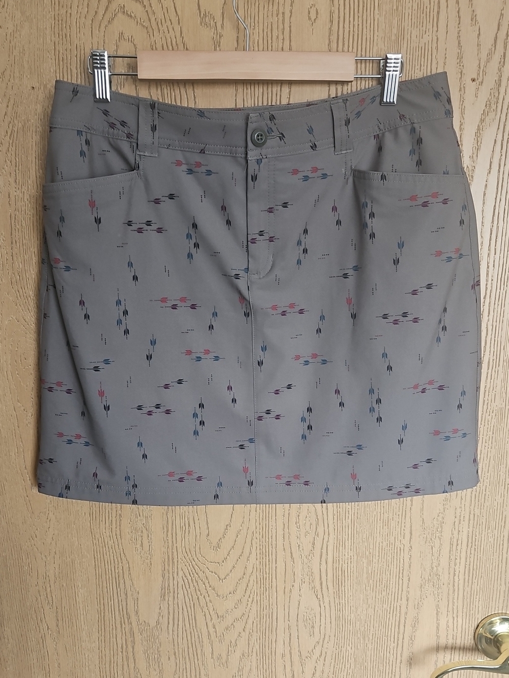 Eddie Bauer Olive Green Mini Skort with Subtle Arrow Motif